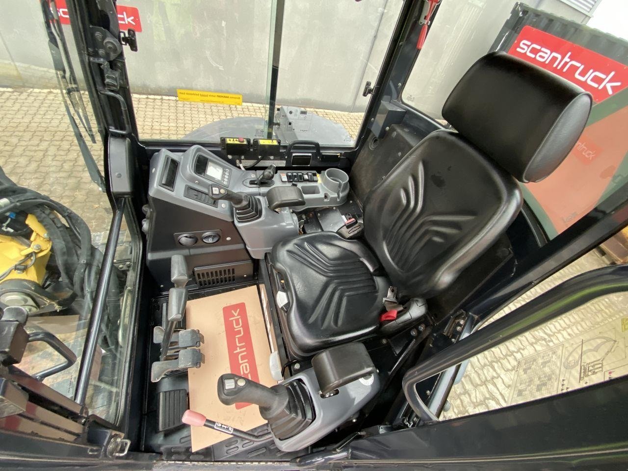 Bagger от тип Yanmar VIO50-6, Gebrauchtmaschine в Skive (Снимка 3)