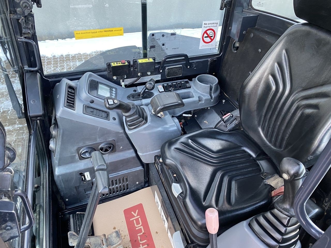 Bagger vrste Yanmar VIO50-6, Gebrauchtmaschine v Skive (Slika 3)