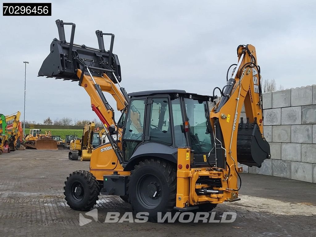 Baggerlader of the type Case 570 SV 4WD - A/C - 4-1 Bucket - Telestick - HP, Neumaschine in Veghel (Picture 10)