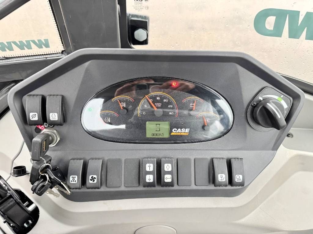 Baggerlader του τύπου Case 770EX 4WD - New / Unused / Hammer Lines, Gebrauchtmaschine σε Veldhoven (Φωτογραφία 10)