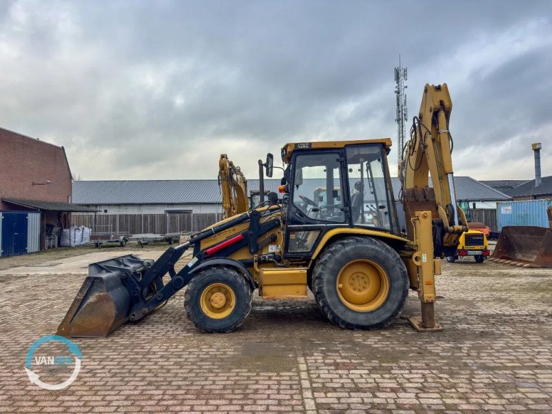 Baggerlader typu Caterpillar 428C, Gebrauchtmaschine v Oost West en Middelbeers (Obrázek 1)