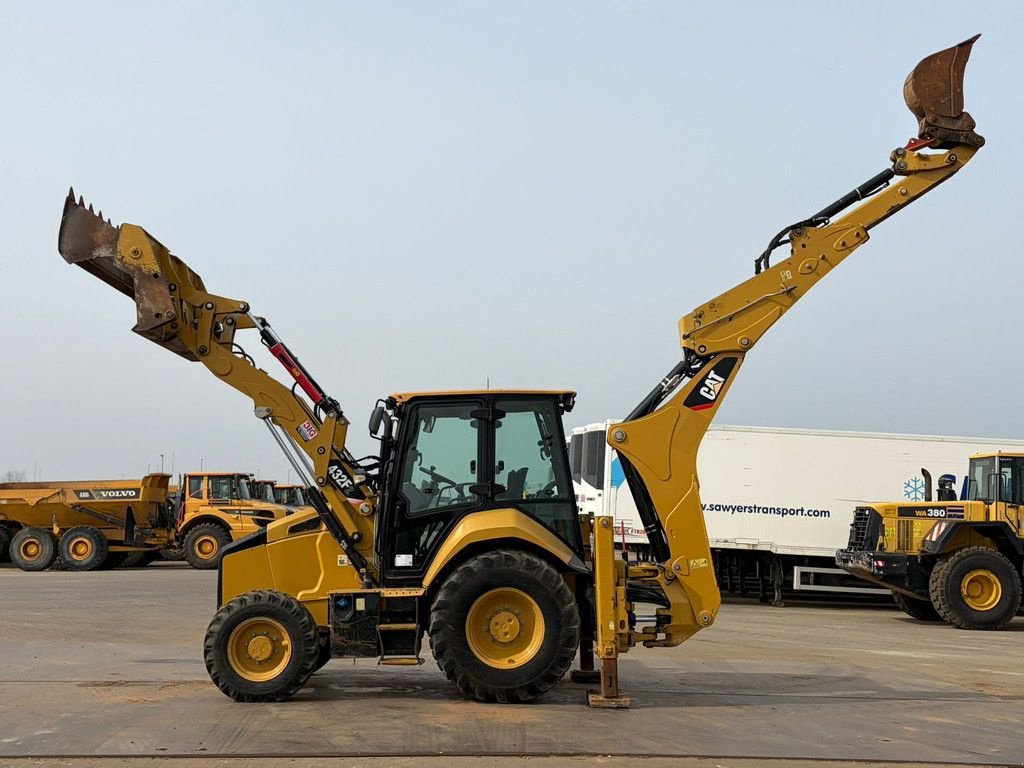 Baggerlader типа Caterpillar 432F2, Gebrauchtmaschine в Velddriel (Фотография 3)