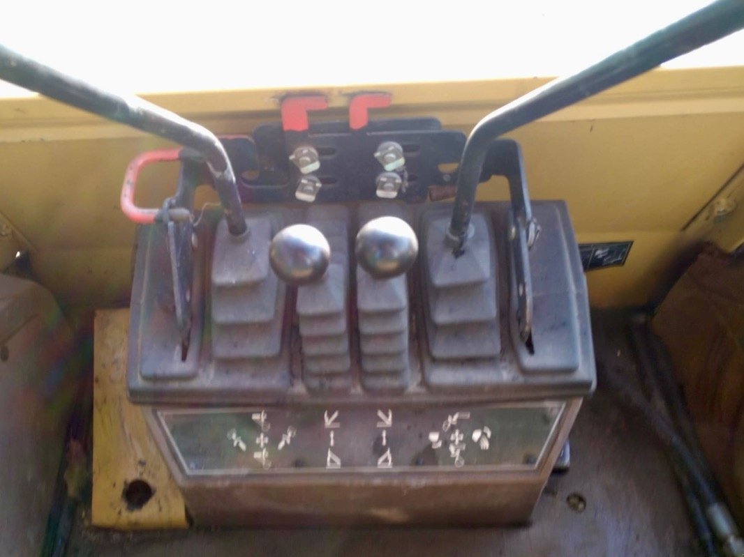 Baggerlader Türe ait Caterpillar 438 Series II + Anbaugeräte, Gebrauchtmaschine içinde Liebenwalde (resim 11)