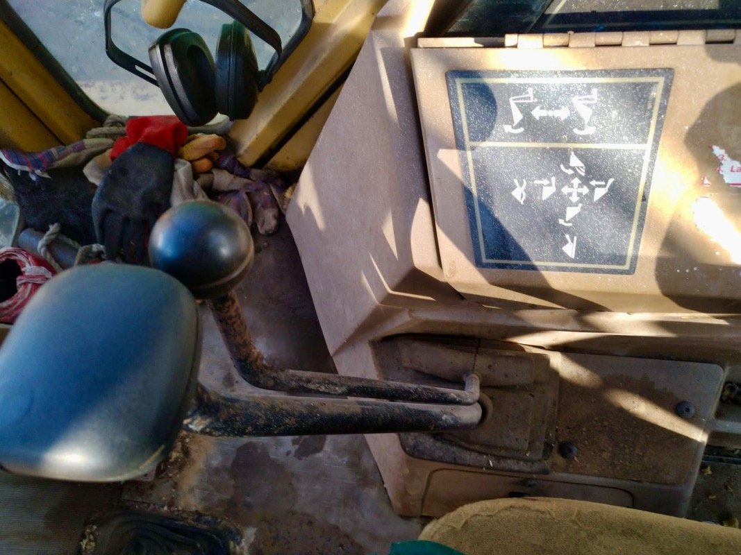 Baggerlader Türe ait Caterpillar 438 Series II + Anbaugeräte, Gebrauchtmaschine içinde Liebenwalde (resim 12)