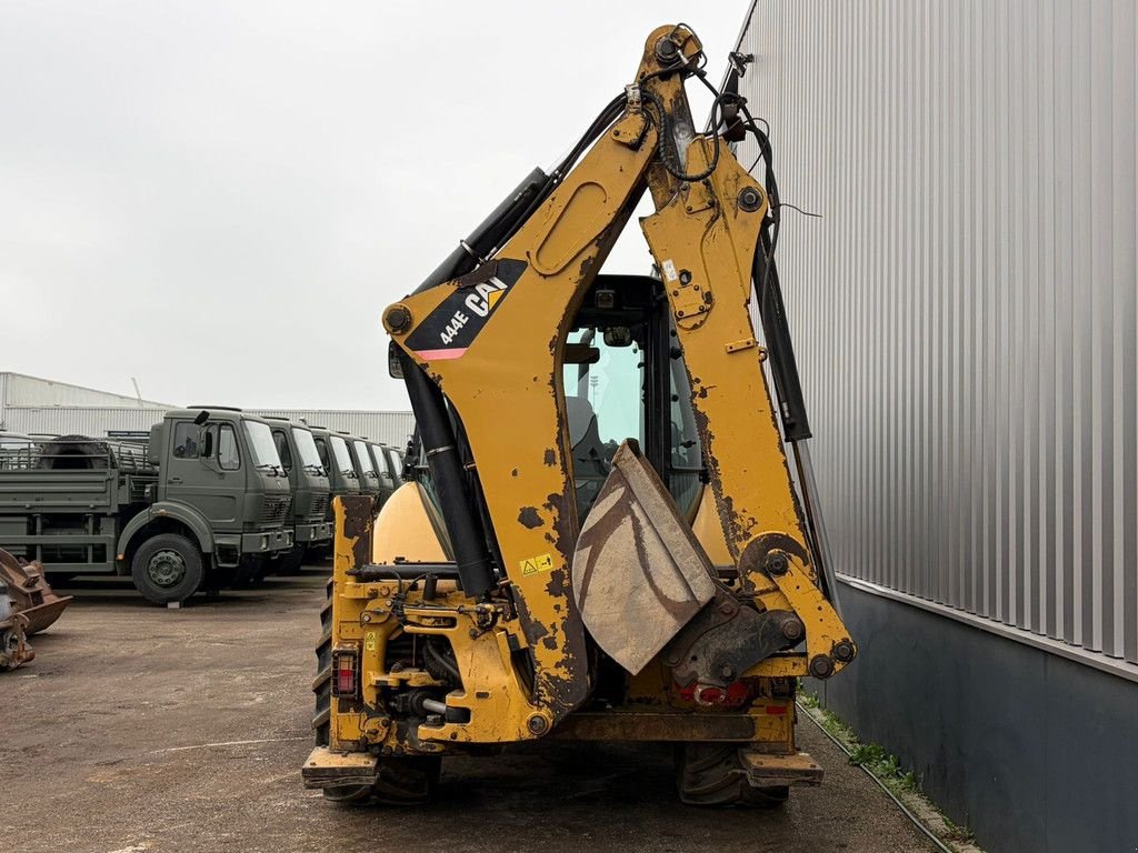 Baggerlader des Typs Caterpillar 444E, Gebrauchtmaschine in Velddriel (Bild 9)