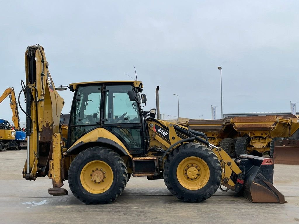 Baggerlader типа Caterpillar 444F, Gebrauchtmaschine в Velddriel (Фотография 7)