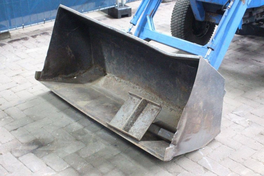 Baggerlader типа Iseki 530, Gebrauchtmaschine в Antwerpen (Фотография 10)