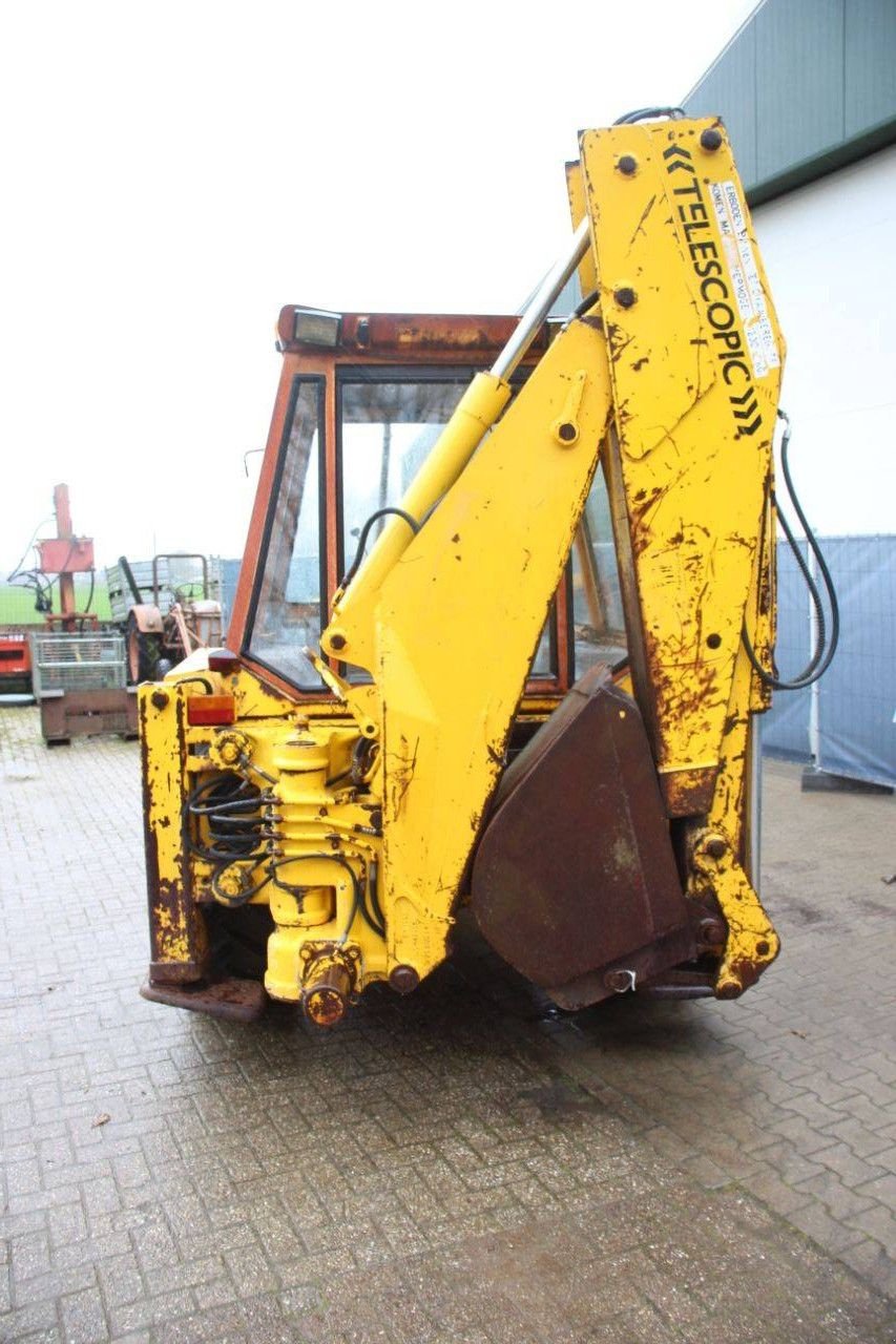 Baggerlader του τύπου JCB 3CX, Gebrauchtmaschine σε Antwerpen (Φωτογραφία 4)