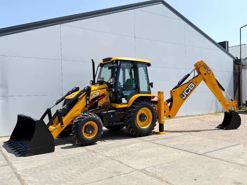 Baggerlader del tipo JCB 3DX / 3CX Plus 4WD - New / Unused/ Hammer Lines AC, Neumaschine In Veldhoven (Immagine 1)