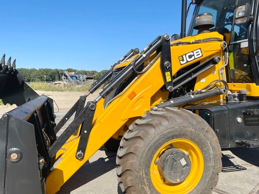 Baggerlader van het type JCB 3DX / 3CX Super Eco XPERT - TELESCOPIC BOOM / NEW, Neumaschine in Veldhoven (Foto 9)