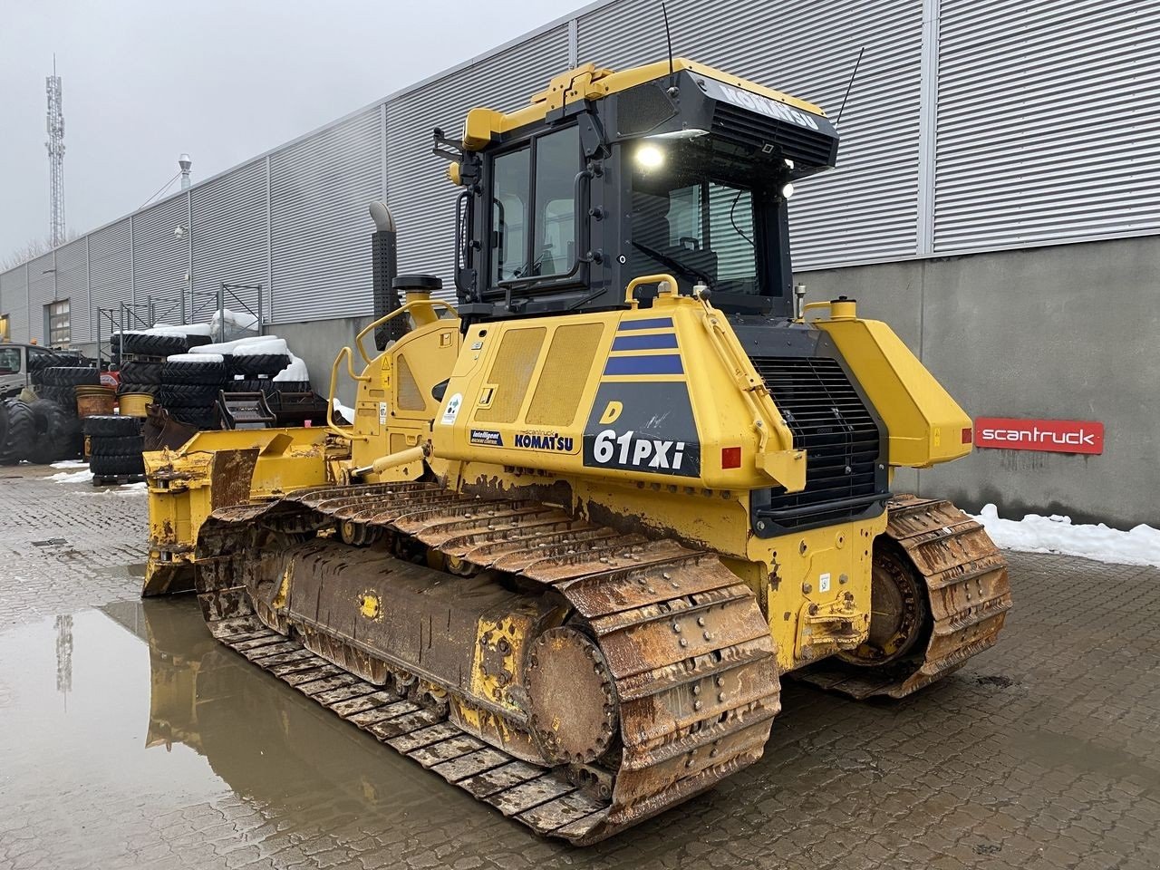 Baggerlader vrste Komatsu D61PXI-24, Gebrauchtmaschine v Skive (Slika 2)