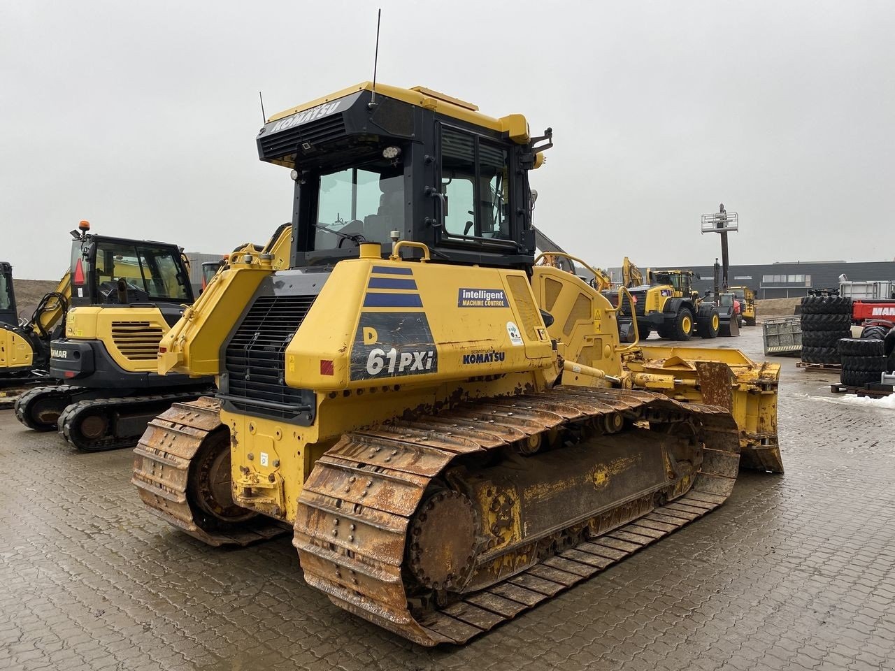 Baggerlader vrste Komatsu D61PXI-24, Gebrauchtmaschine v Skive (Slika 4)