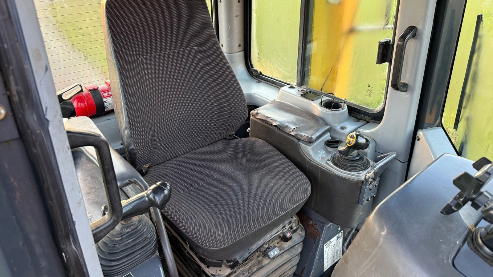 Baggerlader of the type Komatsu D65PX-15, Gebrauchtmaschine in Rødding (Picture 18)