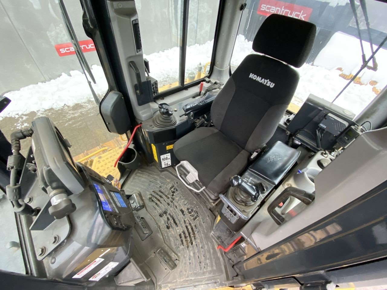 Baggerlader типа Komatsu D65PXI-18, Gebrauchtmaschine в Skive (Фотография 3)