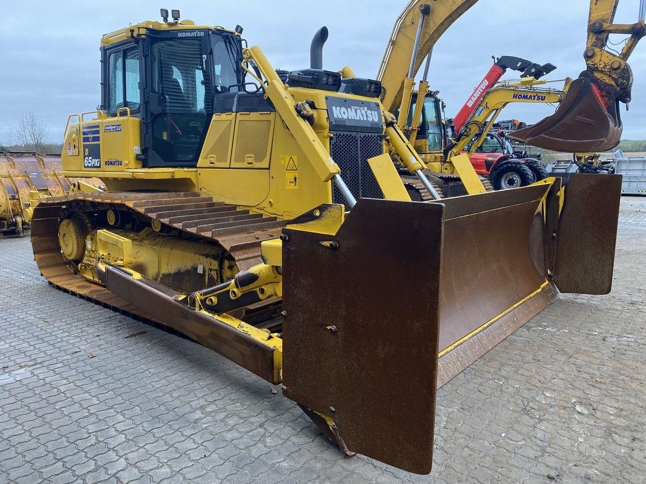 Baggerlader Türe ait Komatsu D65PXI-18EO, Gebrauchtmaschine içinde Skive (resim 5)