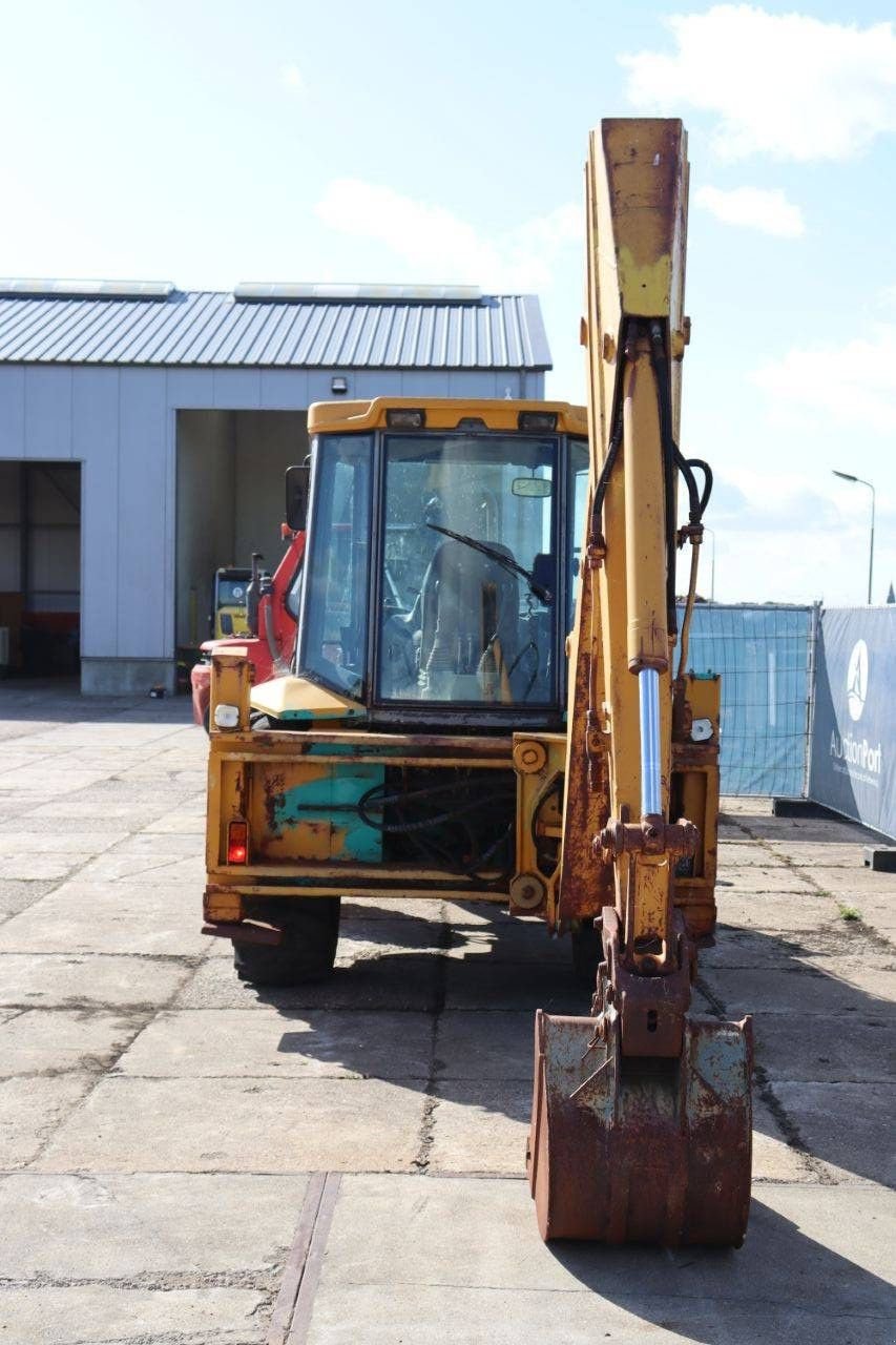 Baggerlader of the type Komatsu WB97R, Gebrauchtmaschine in Antwerpen (Picture 5)
