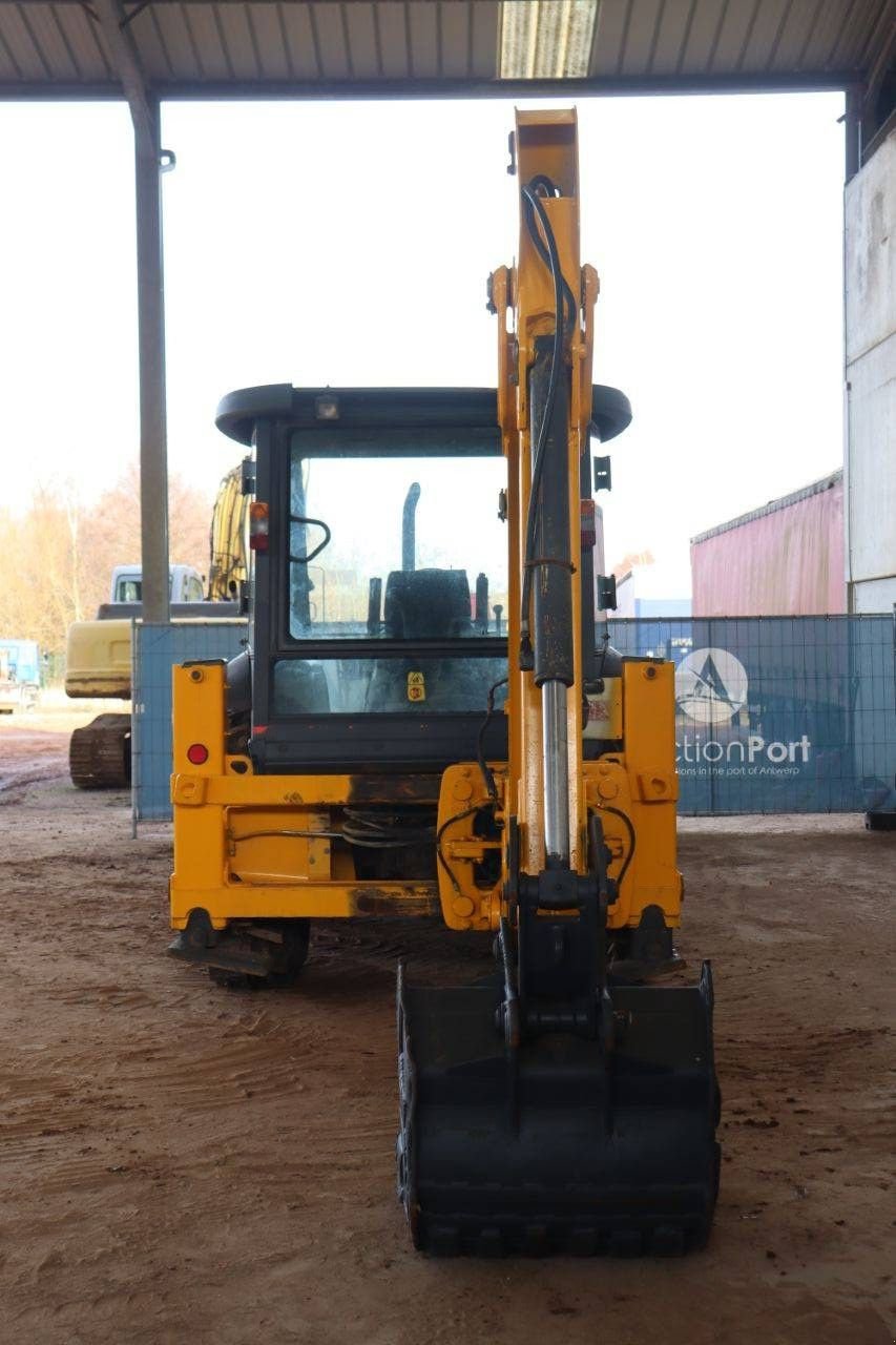 Baggerlader от тип New Holland B80B-SS, Gebrauchtmaschine в Antwerpen (Снимка 5)
