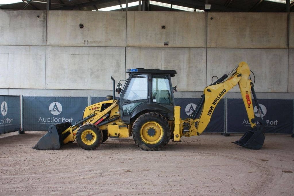 Baggerlader of the type New Holland B90B-SS, Gebrauchtmaschine in Antwerpen (Picture 2)
