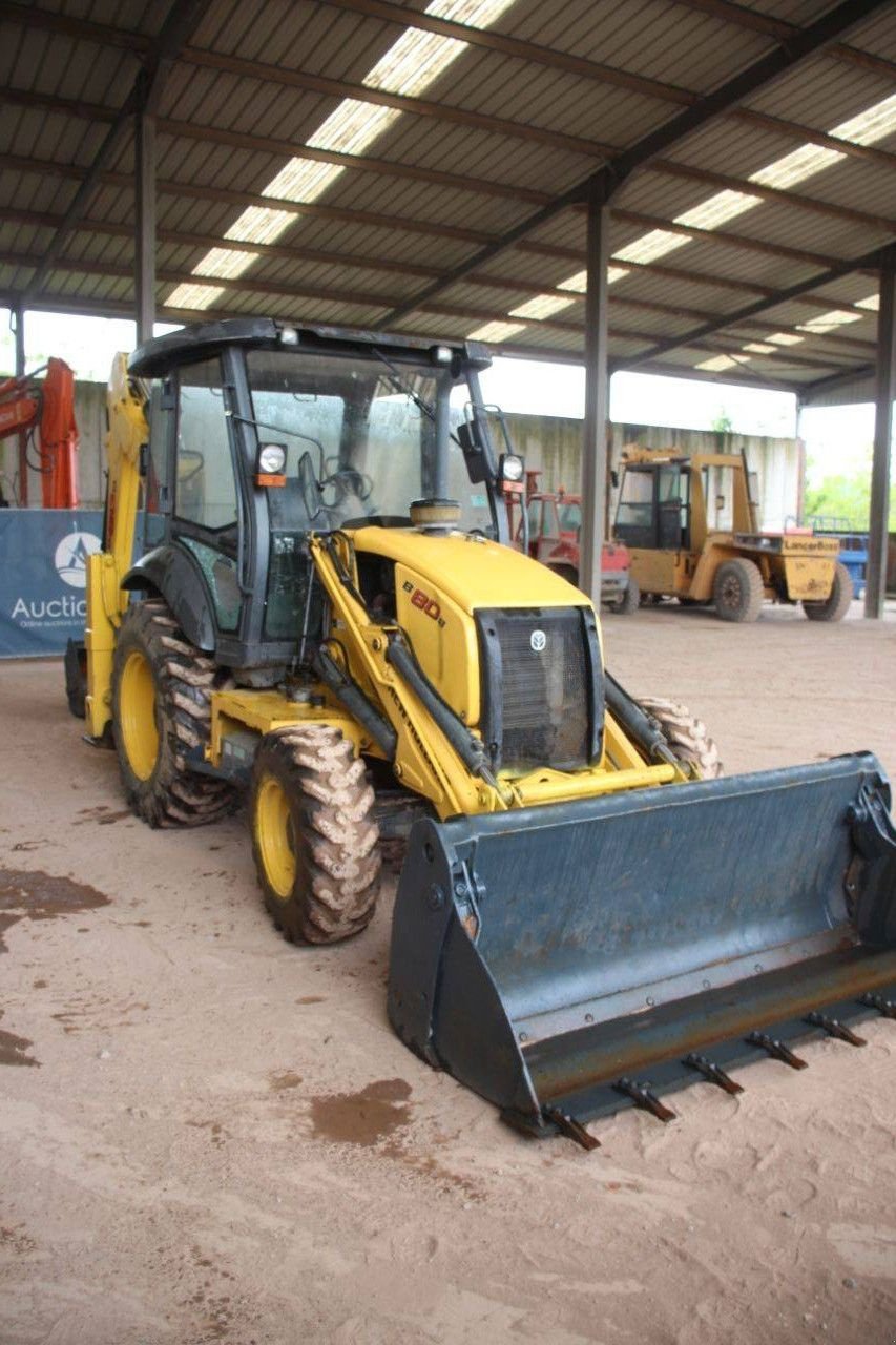 Baggerlader of the type New Holland B90B-SS, Gebrauchtmaschine in Antwerpen (Picture 7)