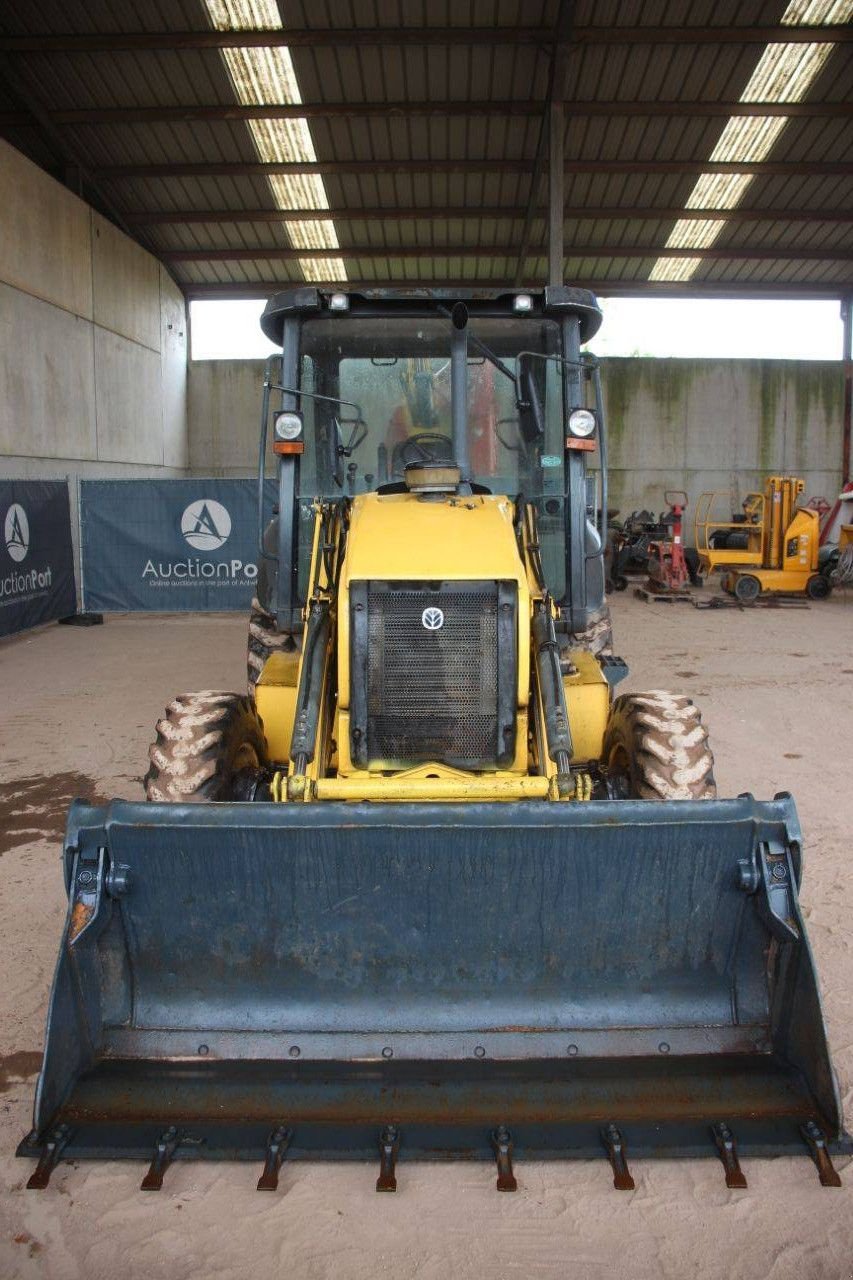 Baggerlader of the type New Holland B90B-SS, Gebrauchtmaschine in Antwerpen (Picture 8)