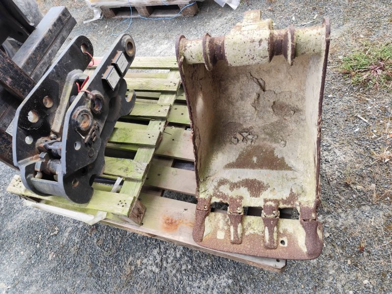 Baggerlader del tipo Sonstige ACCESSOIRE TRACTOPELLE, Gebrauchtmaschine en Le Horps (Imagen 1)