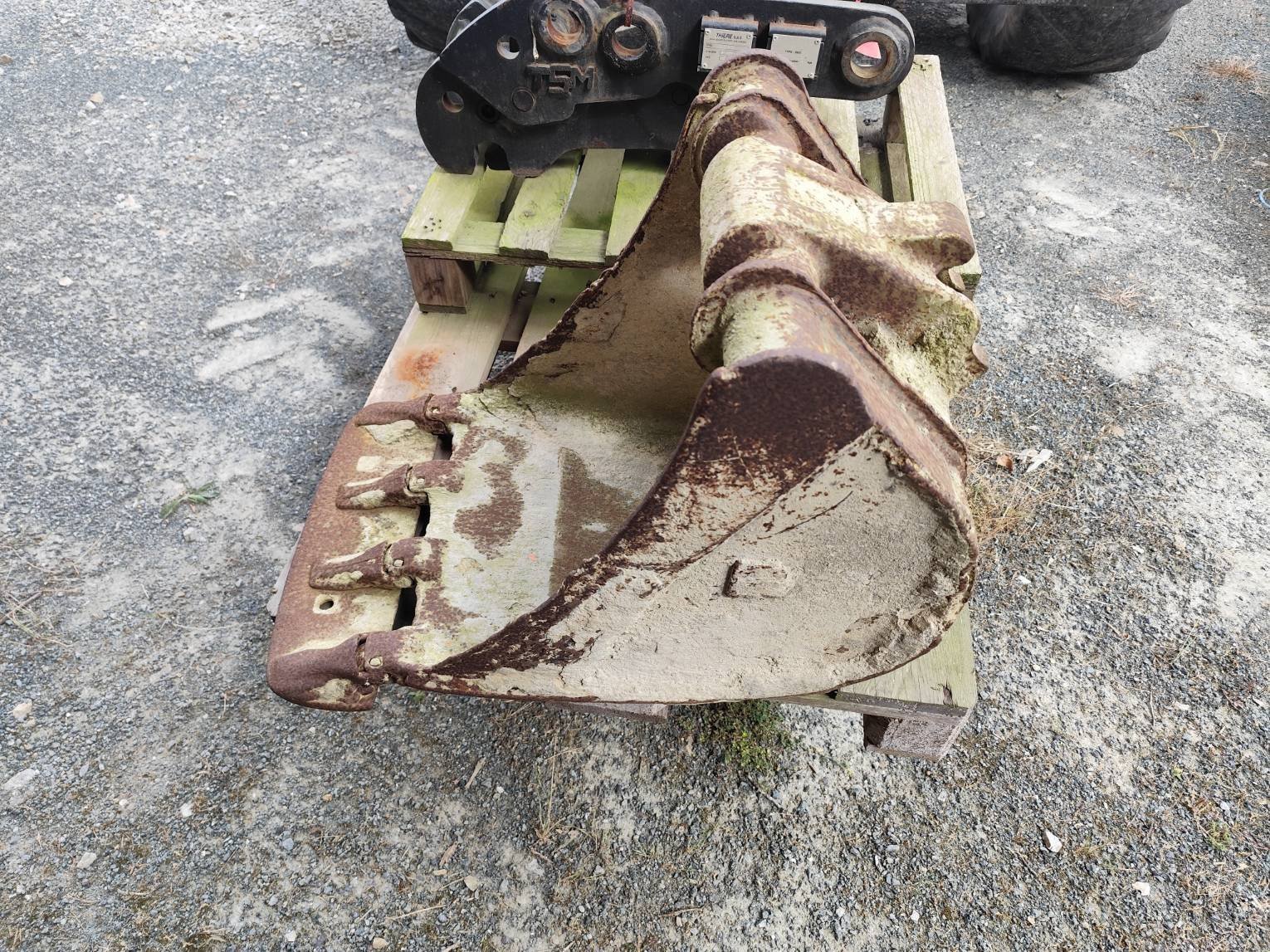 Baggerlader of the type Sonstige ACCESSOIRE TRACTOPELLE, Gebrauchtmaschine in Le Horps (Picture 3)