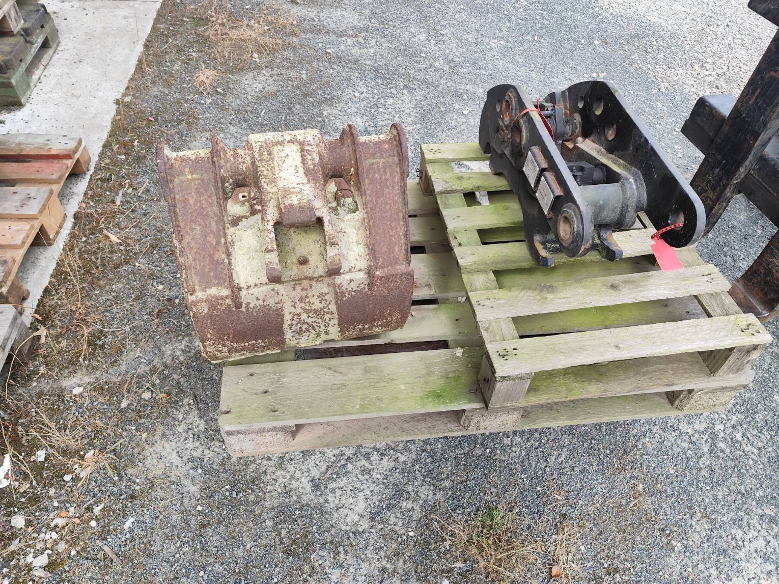 Baggerlader типа Sonstige ACCESSOIRE TRACTOPELLE, Gebrauchtmaschine в Le Horps (Фотография 3)