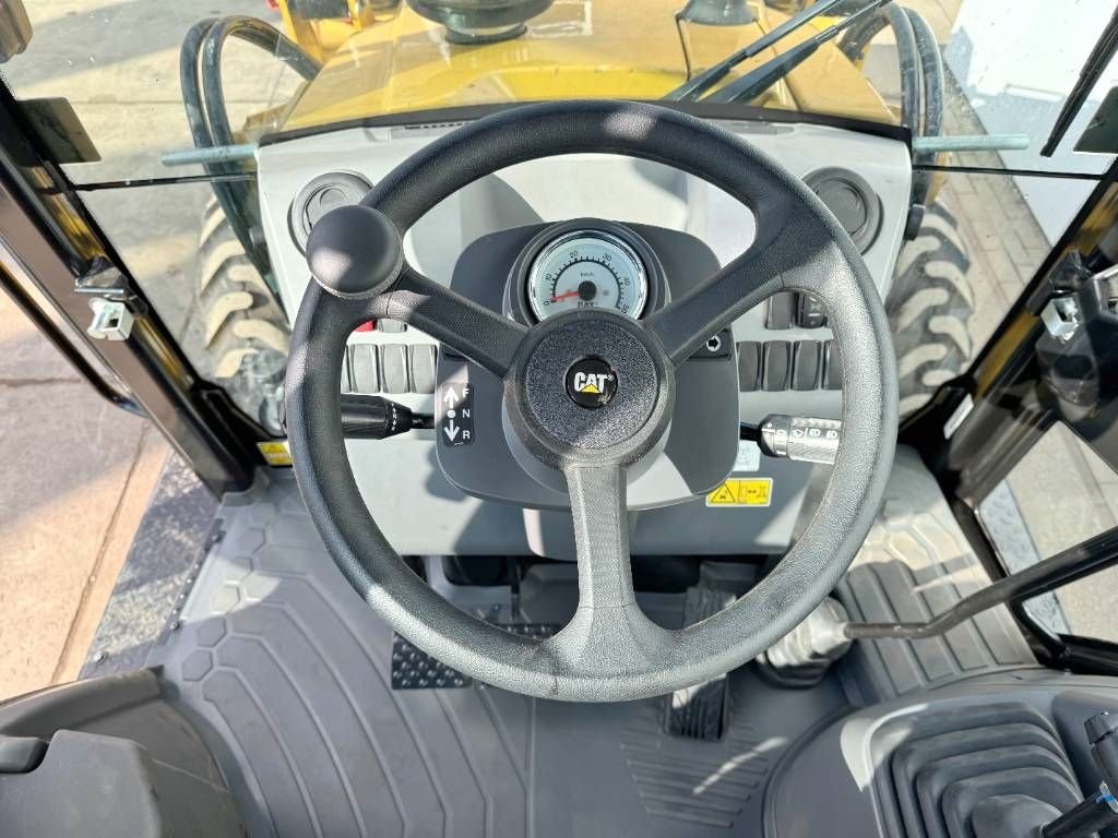 Baggerlader του τύπου Sonstige Cat 424 4WD - Hammer Lines / Airco, Neumaschine σε Veldhoven (Φωτογραφία 8)