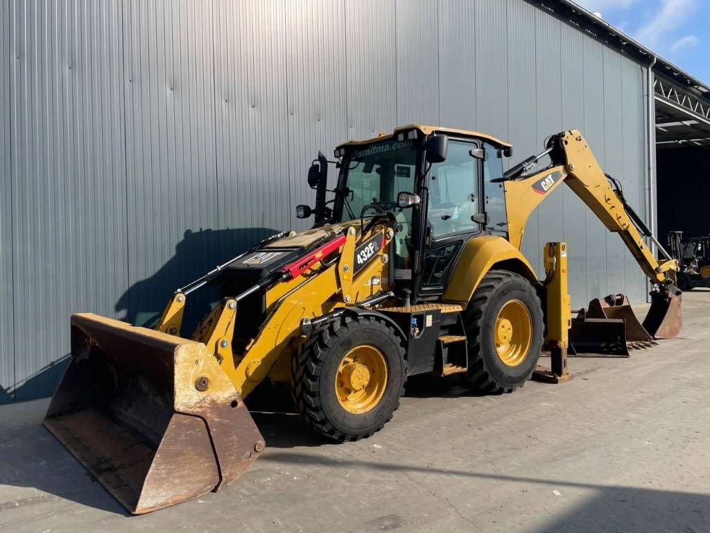 Baggerlader van het type Sonstige Cat 432F2, Gebrauchtmaschine in Venlo (Foto 1)
