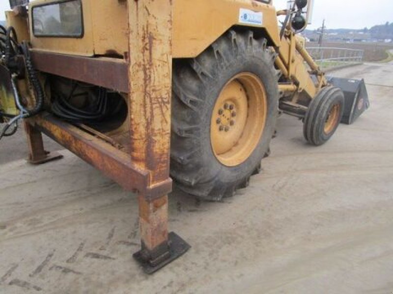 Baggerlader typu Sonstige FORD 550 mit neuwertiger Schaufel, Gebrauchtmaschine v Gnas (Obrázek 4)