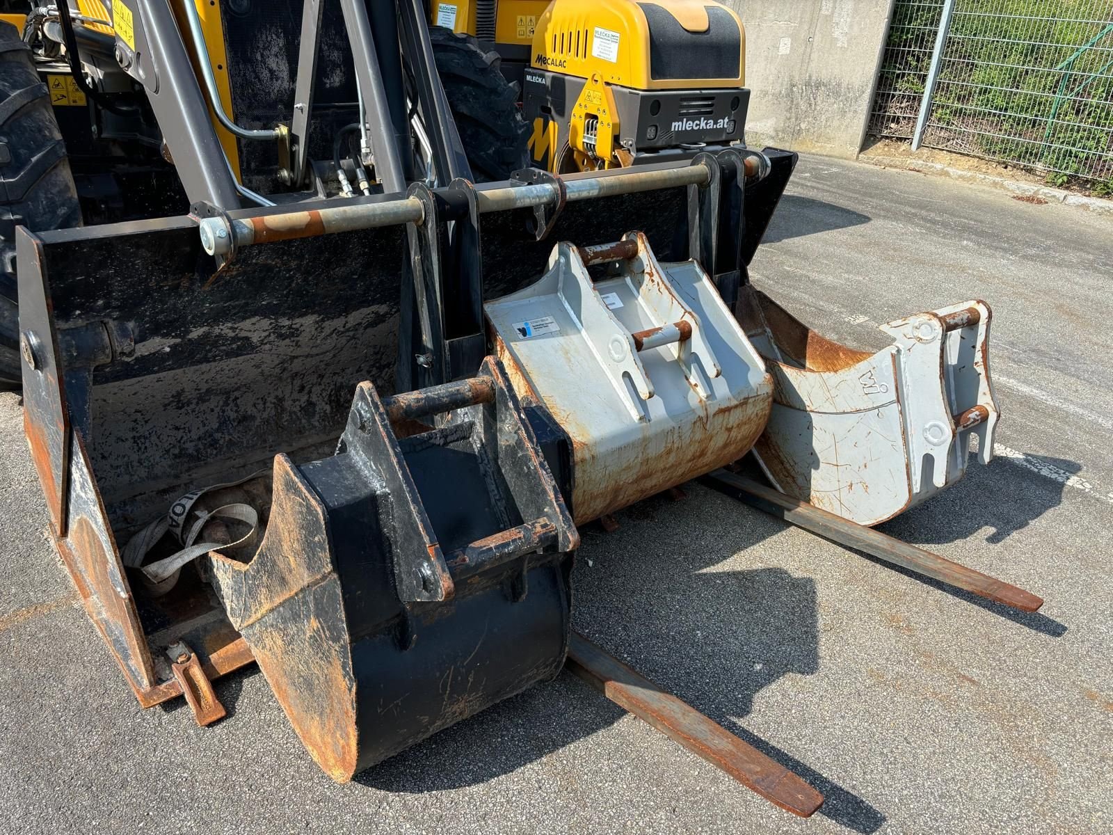 Baggerlader tipa Sonstige MECALAC TLB990, Gebrauchtmaschine u Gabersdorf (Slika 3)