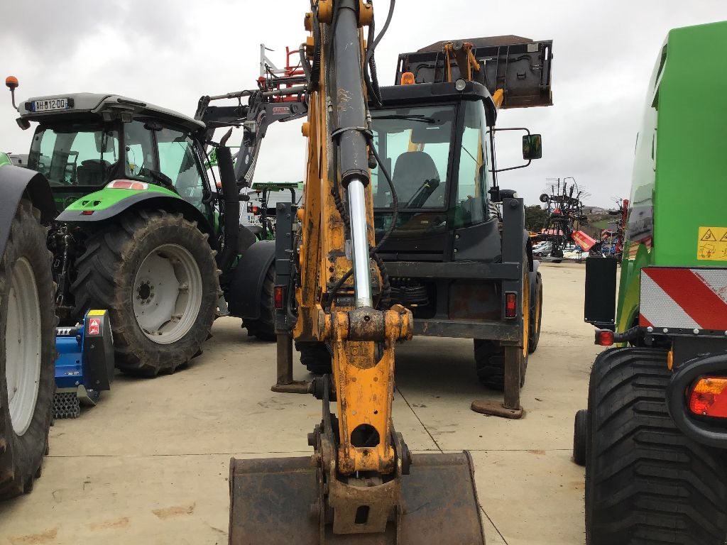 Baggerlader of the type Terex 860 SX, Gebrauchtmaschine in ST FLOUR (Picture 4)