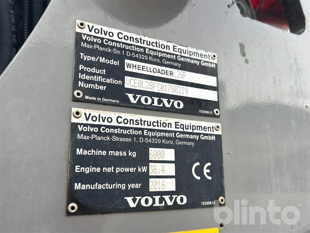 Baggerlader a típus Volvo L28F, Gebrauchtmaschine ekkor: Düsseldorf (Kép 6)
