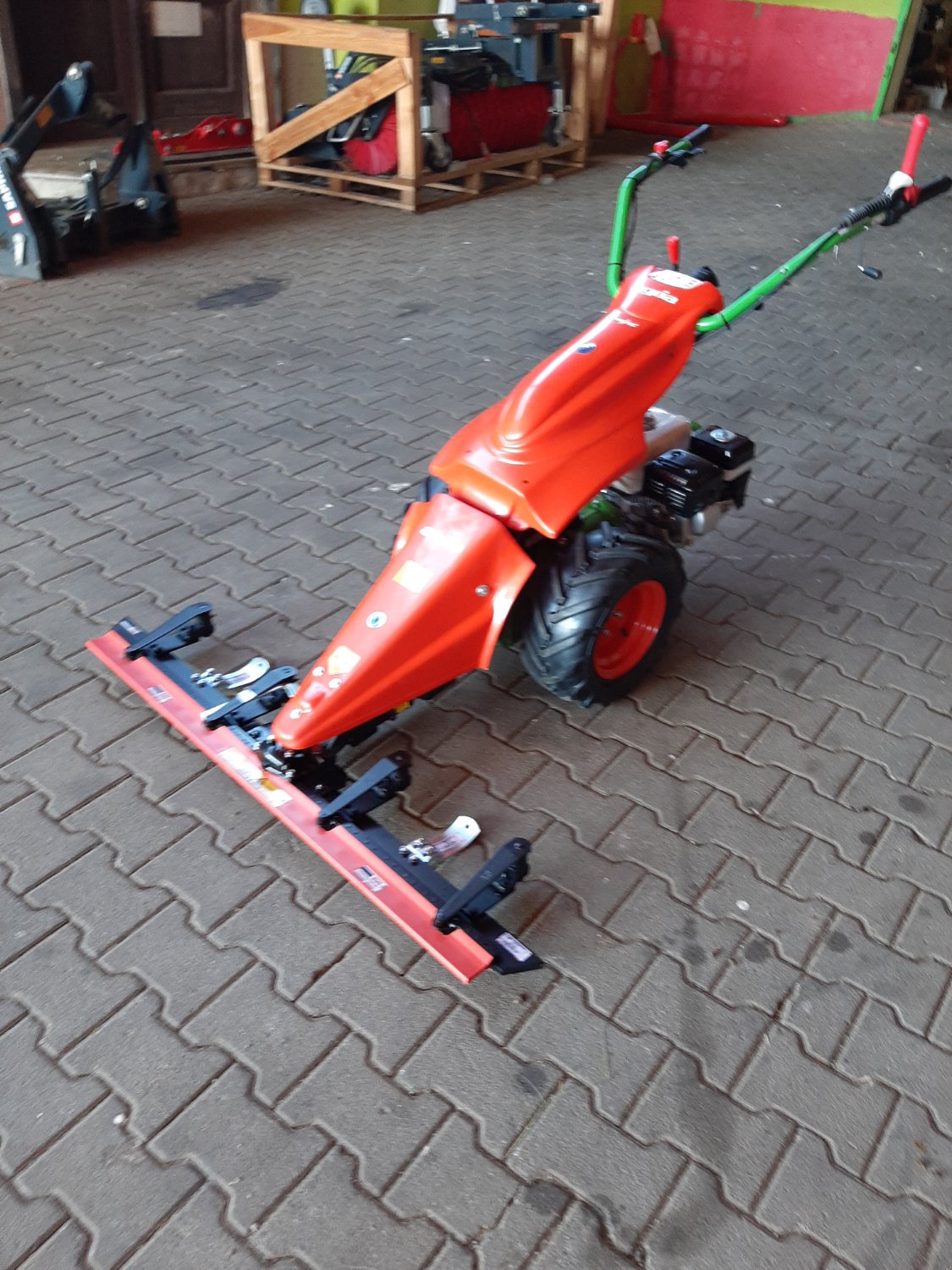 Balkenmäher des Typs Agria 3600 Motormäher Einachsmäher, Neumaschine in Bad Kötzting (Bild 6)