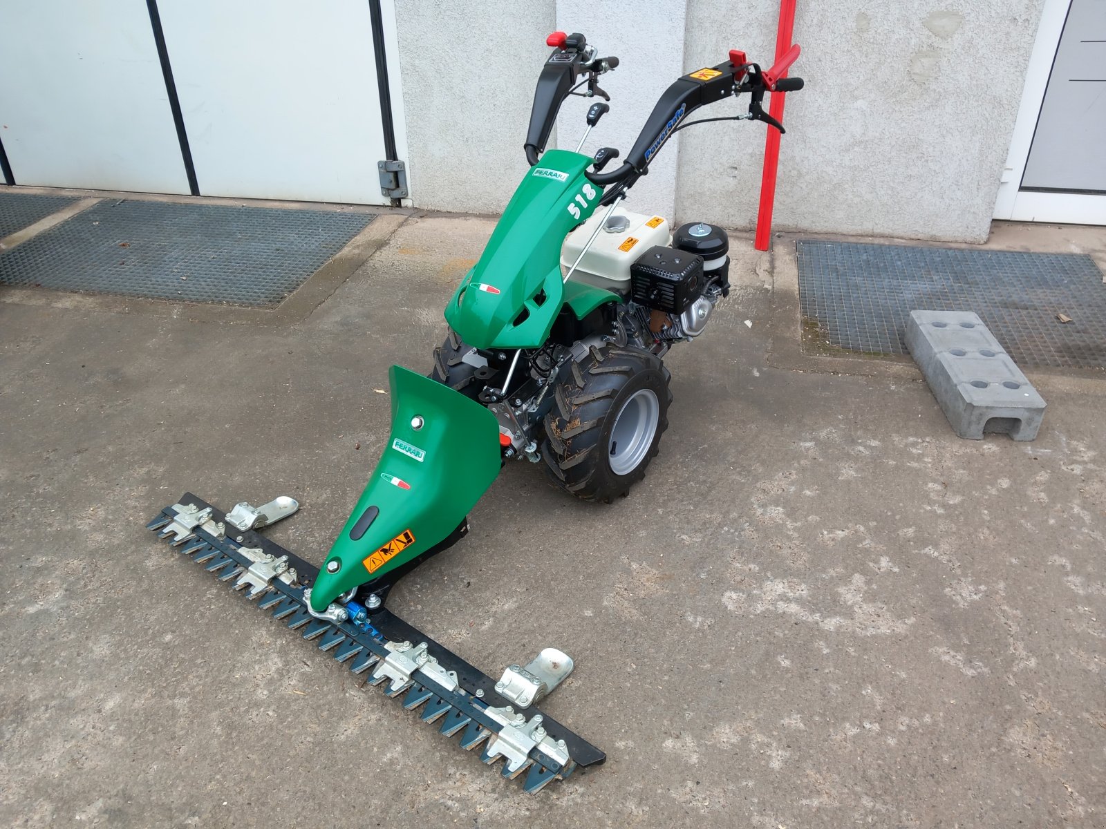 Balkenmäher des Typs Ferrari 518 Balkenmäher Einachser, Gebrauchtmaschine in Unterwellenborn (Bild 1)