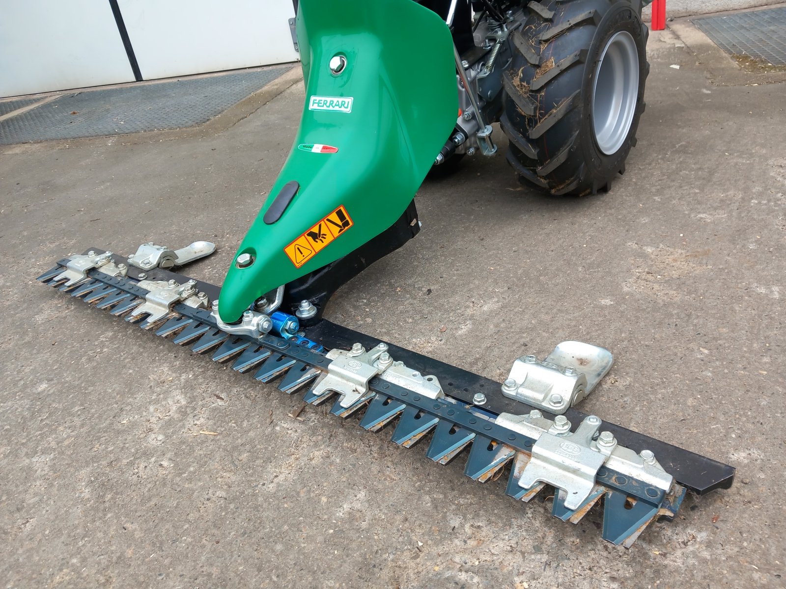 Balkenmäher des Typs Ferrari 518 Balkenmäher Einachser, Gebrauchtmaschine in Unterwellenborn (Bild 3)