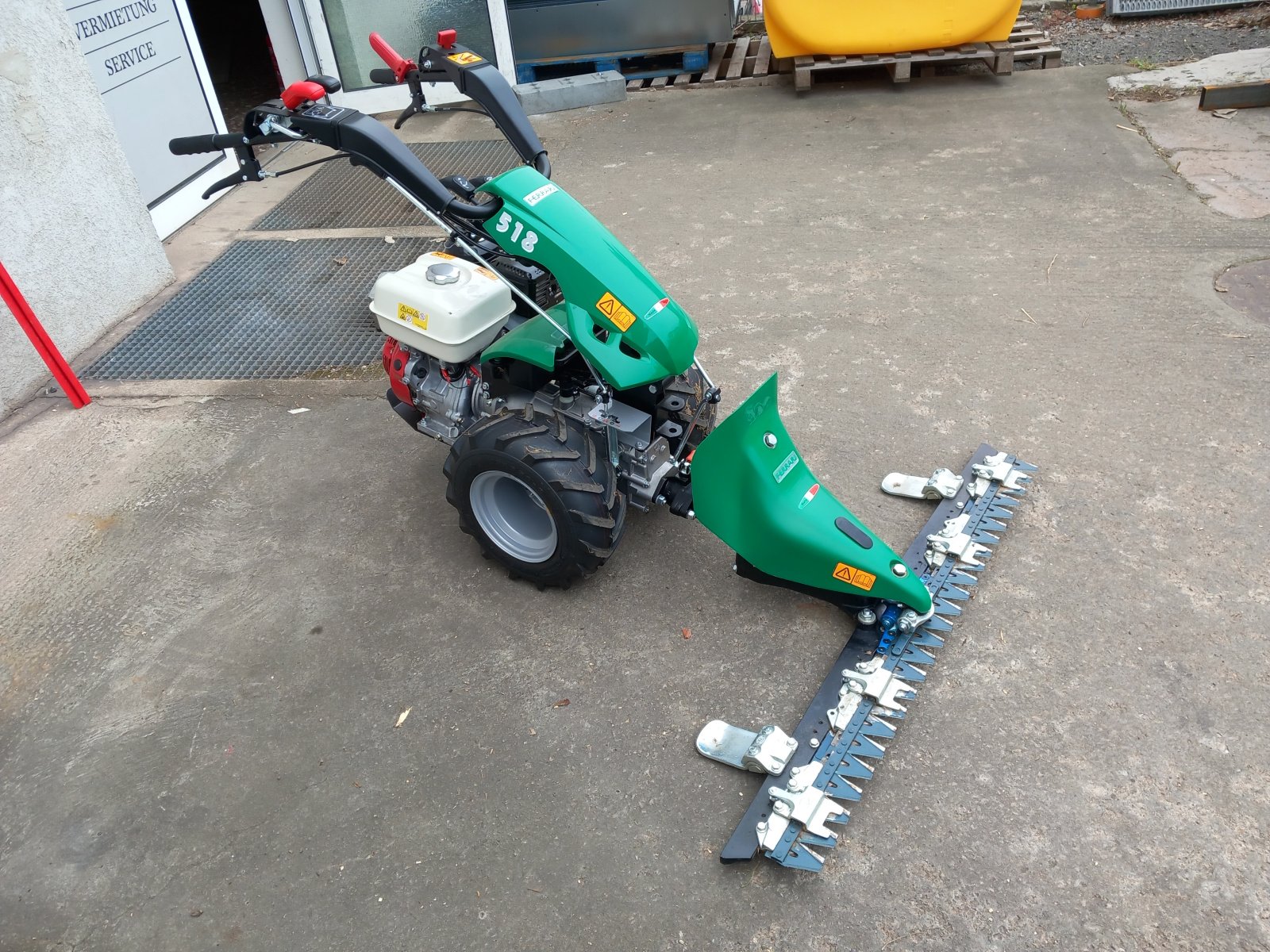 Balkenmäher des Typs Ferrari 518 Balkenmäher Einachser, Gebrauchtmaschine in Unterwellenborn (Bild 9)