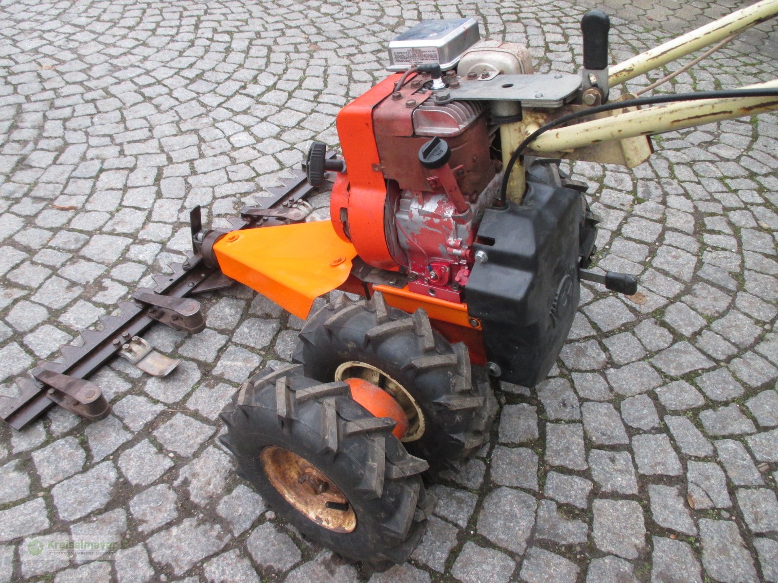 Balkenmäher of the type Holder M 300 Profigerät mit Zwillingsbereifung und Schwinghebelbalken 110 cm, Gebrauchtmaschine in Feuchtwangen (Picture 4)