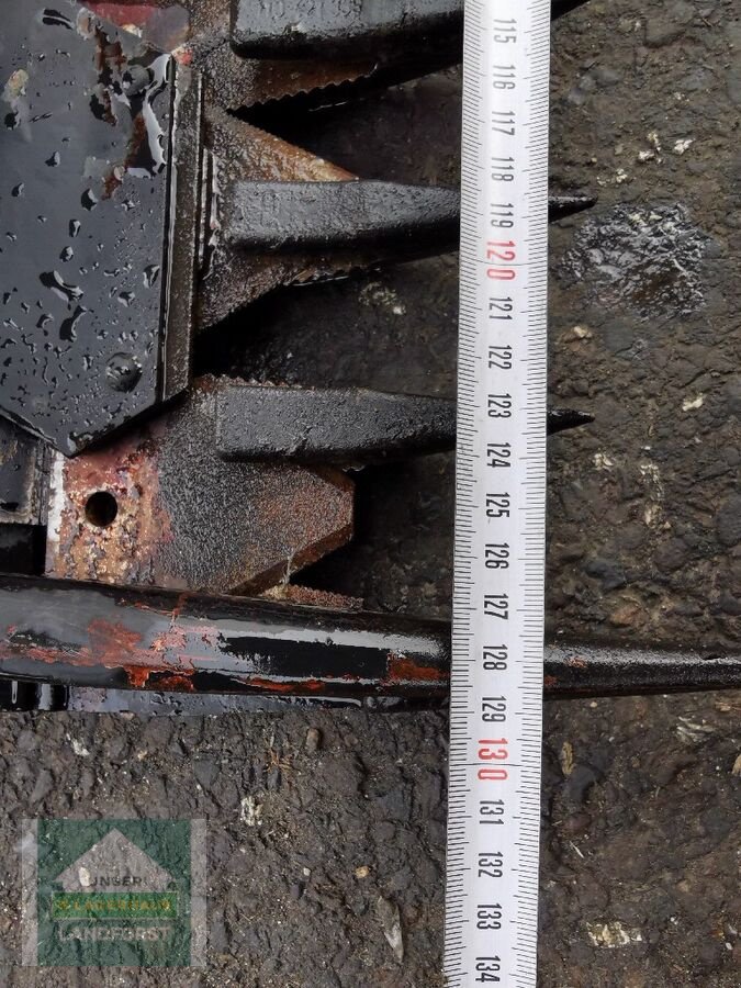 Balkenmäher of the type Reform Mähbalken, Neumaschine in Kapfenberg (Picture 3)