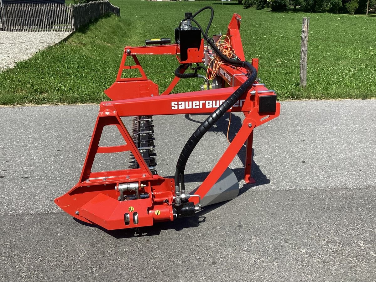 Balkenmäher of the type Sonstige Sauerburger  DMF44, Neumaschine in Bezau (Picture 4)