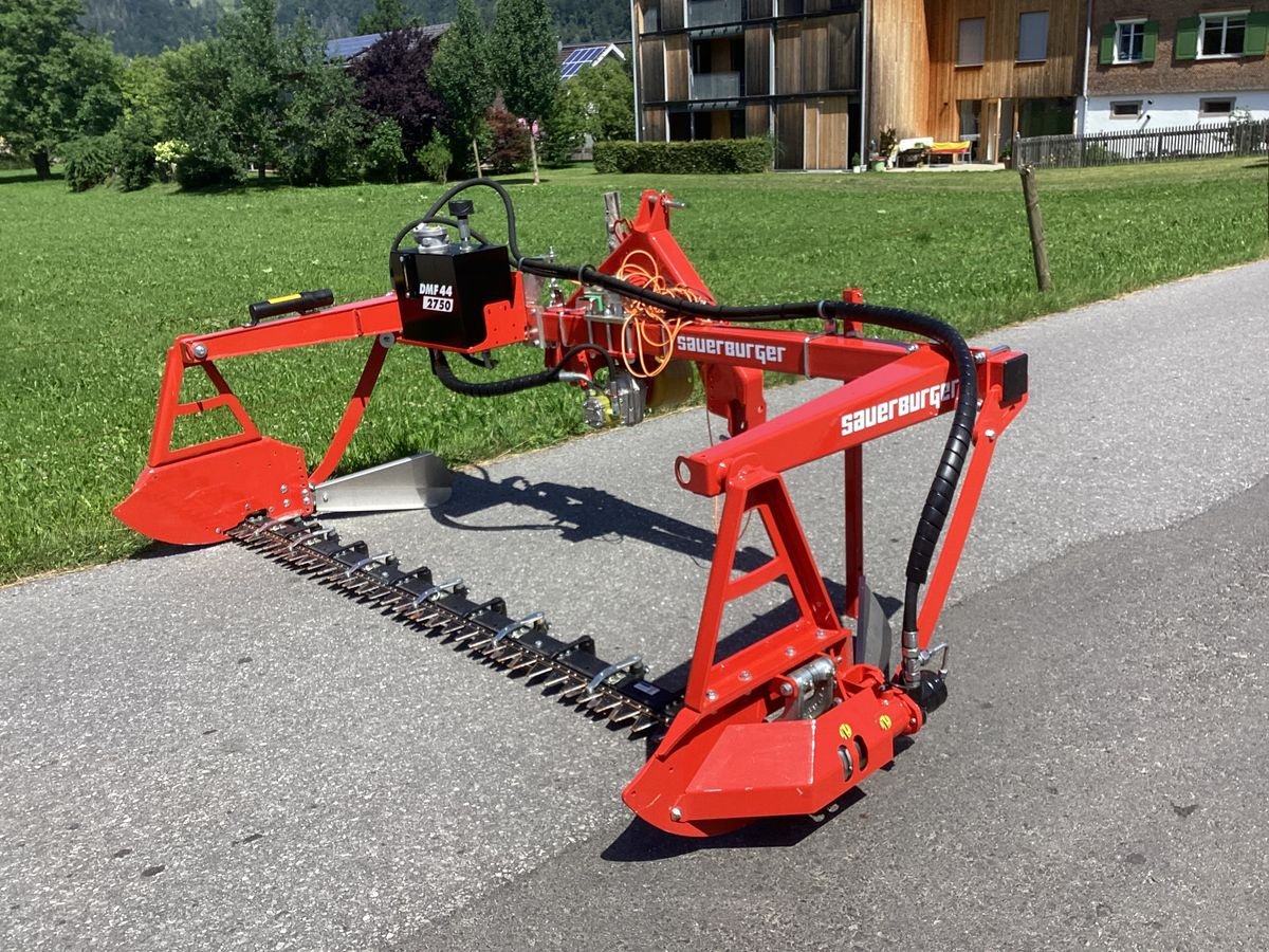 Balkenmäher of the type Sonstige Sauerburger  DMF44, Neumaschine in Bezau (Picture 1)