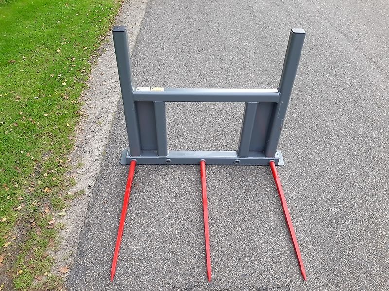 Ballengabel des Typs Bressel & Lade B11 3 Zinken Euro, Neumaschine in Itterbeck (Bild 9)