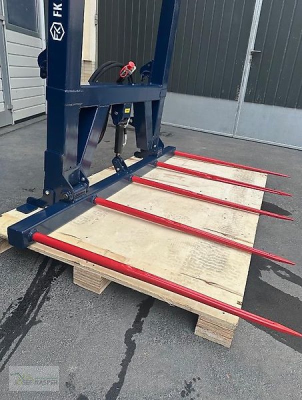 Ballengabel des Typs FK Machinery Ballengabel 180cm hydr., Neumaschine in Alitzheim (Bild 10)