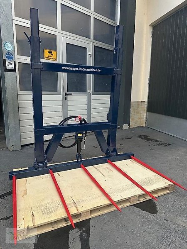 Ballengabel des Typs FK Machinery Ballengabel 180cm hydr., Neumaschine in Alitzheim (Bild 1)