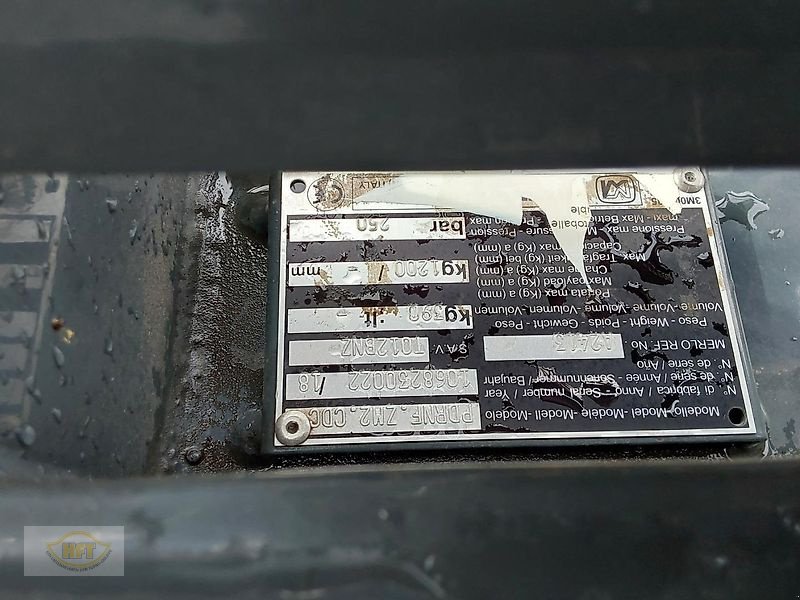 Ballengabel a típus Merlo Doppelter Rundballengreifer A2423, Neumaschine ekkor: Mühlhausen-Görmar (Kép 6)