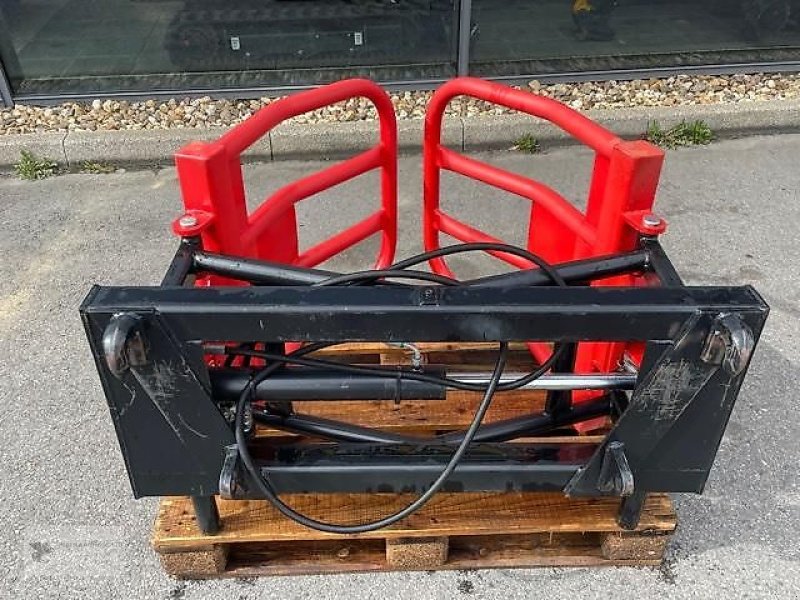 Ballengabel des Typs Metal Technik Ballenzange Euro-Aufnahme 2024, Gebrauchtmaschine in Gevelsberg (Bild 2)