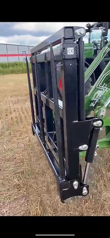 Ballengabel a típus Sonstige Ballengabel hydraulisch klappbar, Agripol, Heu, Stroh, Preis inkl. 19 MwSt., Gebrauchtmaschine ekkor: Lippetal (Kép 4)