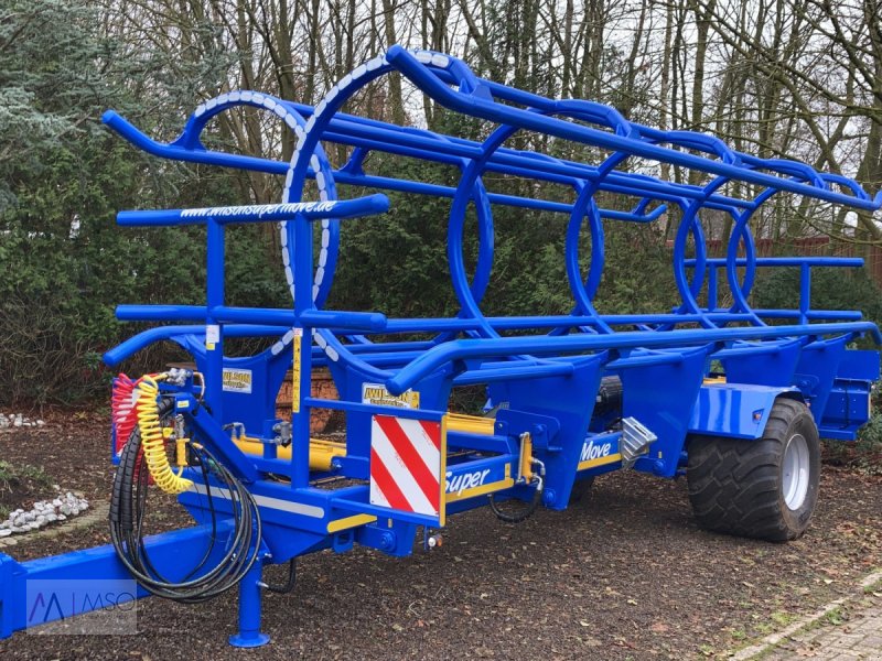 Ballensammelwagen des Typs A. Wilson Engineering Super Move 10S, Neumaschine in Berumerfehn (Bild 1)