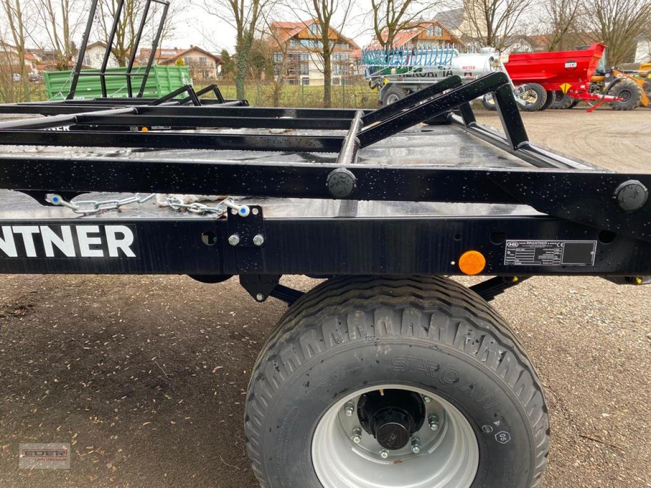 Ballensammelwagen des Typs Brantner DPW 18000 Aktion, Neumaschine in Tuntenhausen (Bild 5)