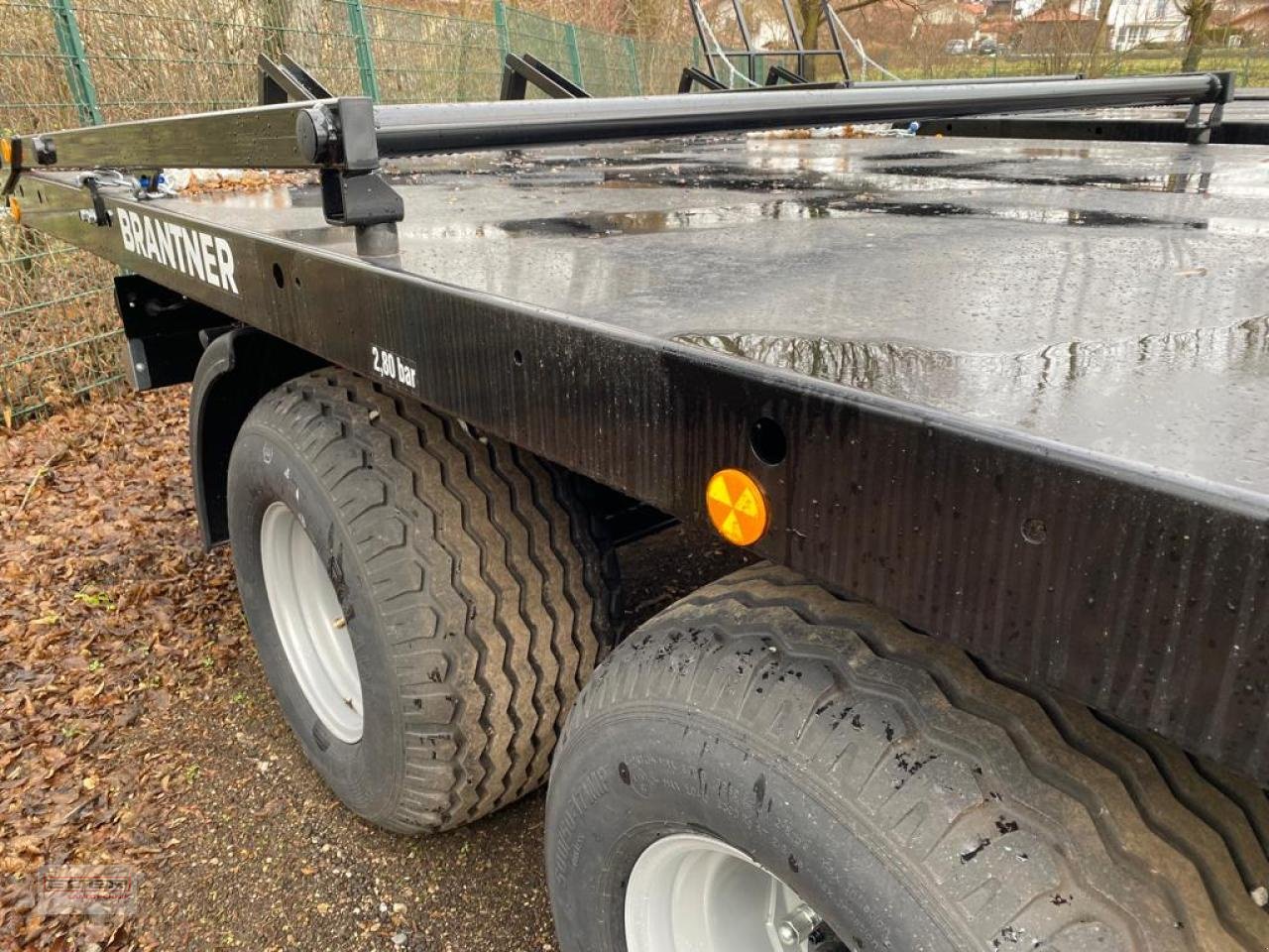 Ballensammelwagen des Typs Brantner DPW 18000 Aktion, Neumaschine in Tuntenhausen (Bild 7)